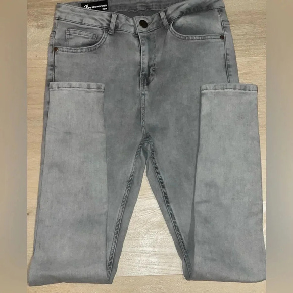 B33 INSPIRED DESIGNER LUCA SKINNY STRETCH JEANS
SIGNATURE WASHED GREY SIZE 32R - Picture 13 of 16
